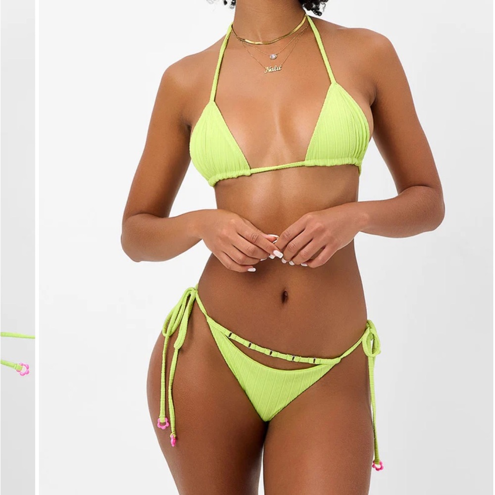 Frankie’s Bikinis Kiwi Bottom